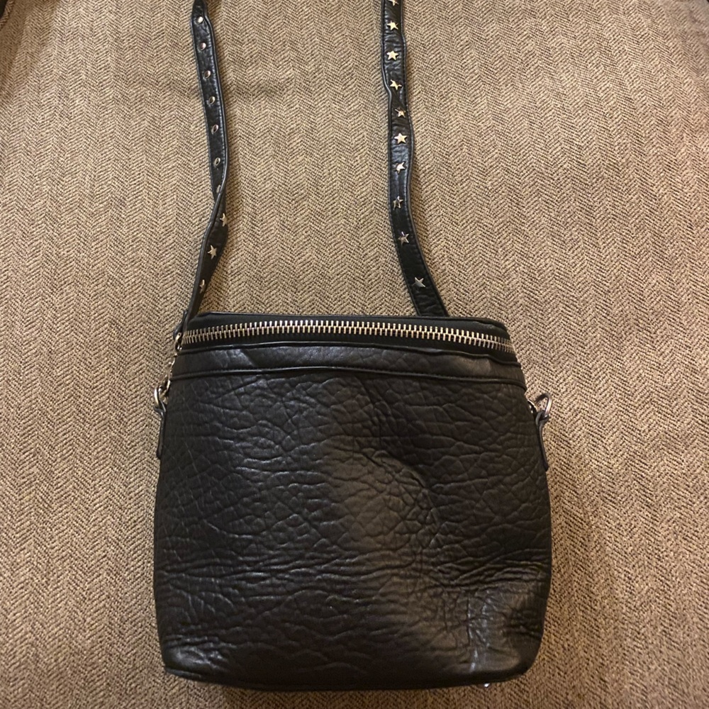Black bucket bag
